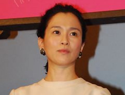 坂井真紀と元旦那・鈴木心の写真で振り返る、人生の転機と再スタート