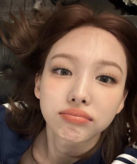 ナヨンの熱愛の行方は？ファンが注目する関係と意外な恋愛観