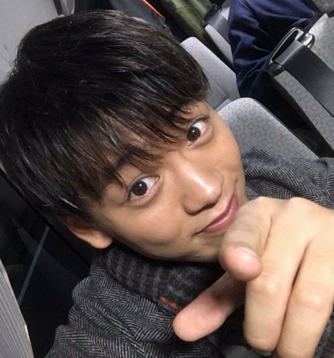 竹内涼真にはげ疑惑が浮上！生え際から見える圧倒的人気のヒミツ