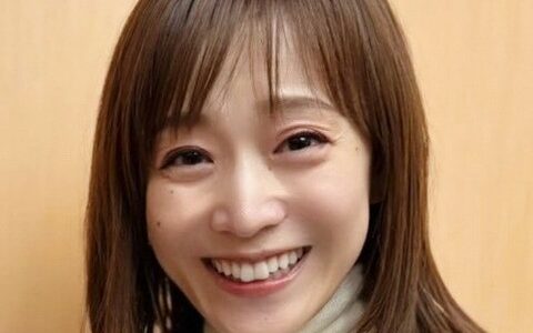 江藤愛の年収と収入源を解明！キャリア16年で到達した実力と評価